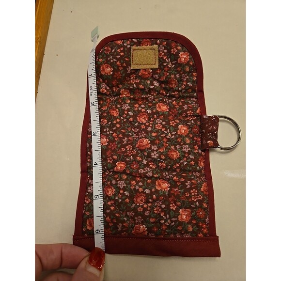 Homemade Fabric Tri Fold Key Change Holder 6.5" Pre-owned, Floral Calico Fabric - Picture 5 of 5
